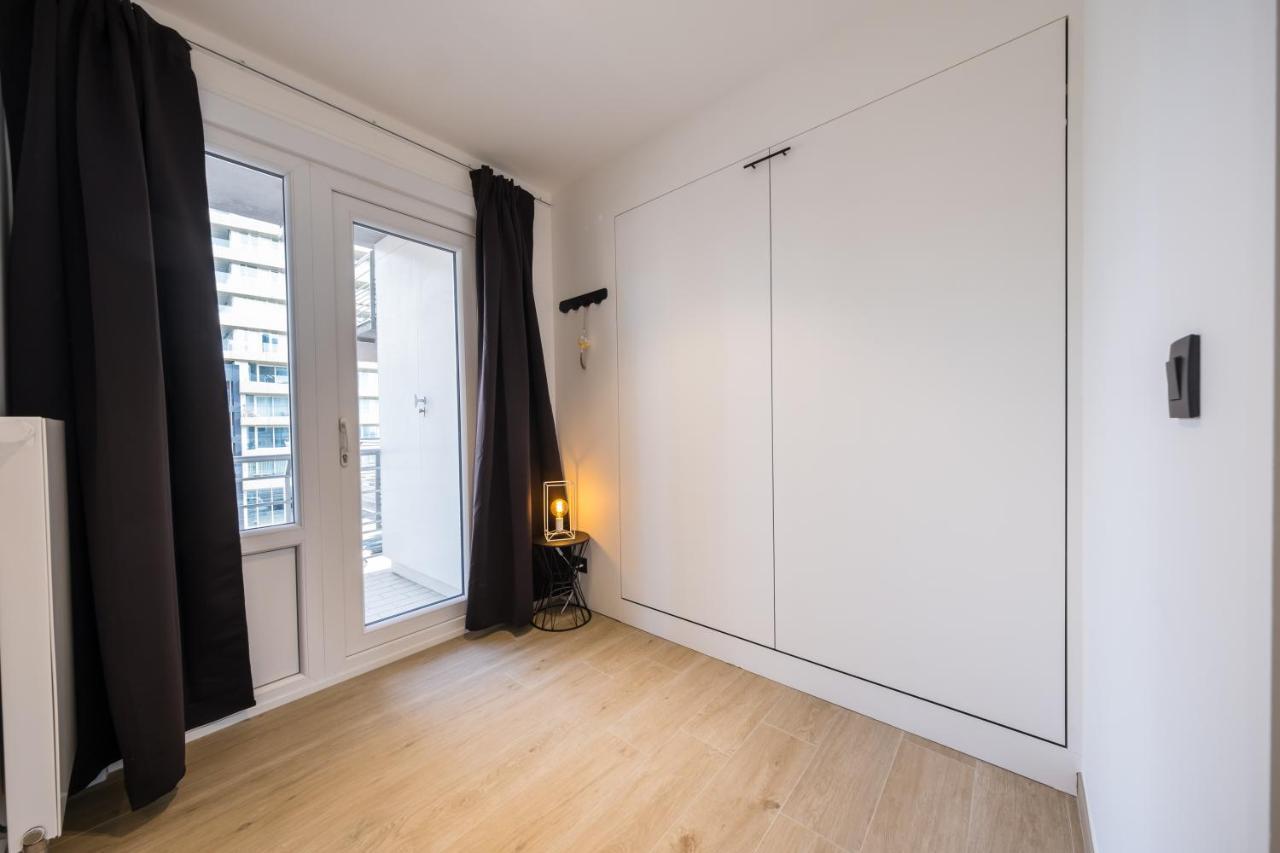 Apartment 2 Bedrooms With Magnificent Seaview And Free Parking Οστένδη Εξωτερικό φωτογραφία